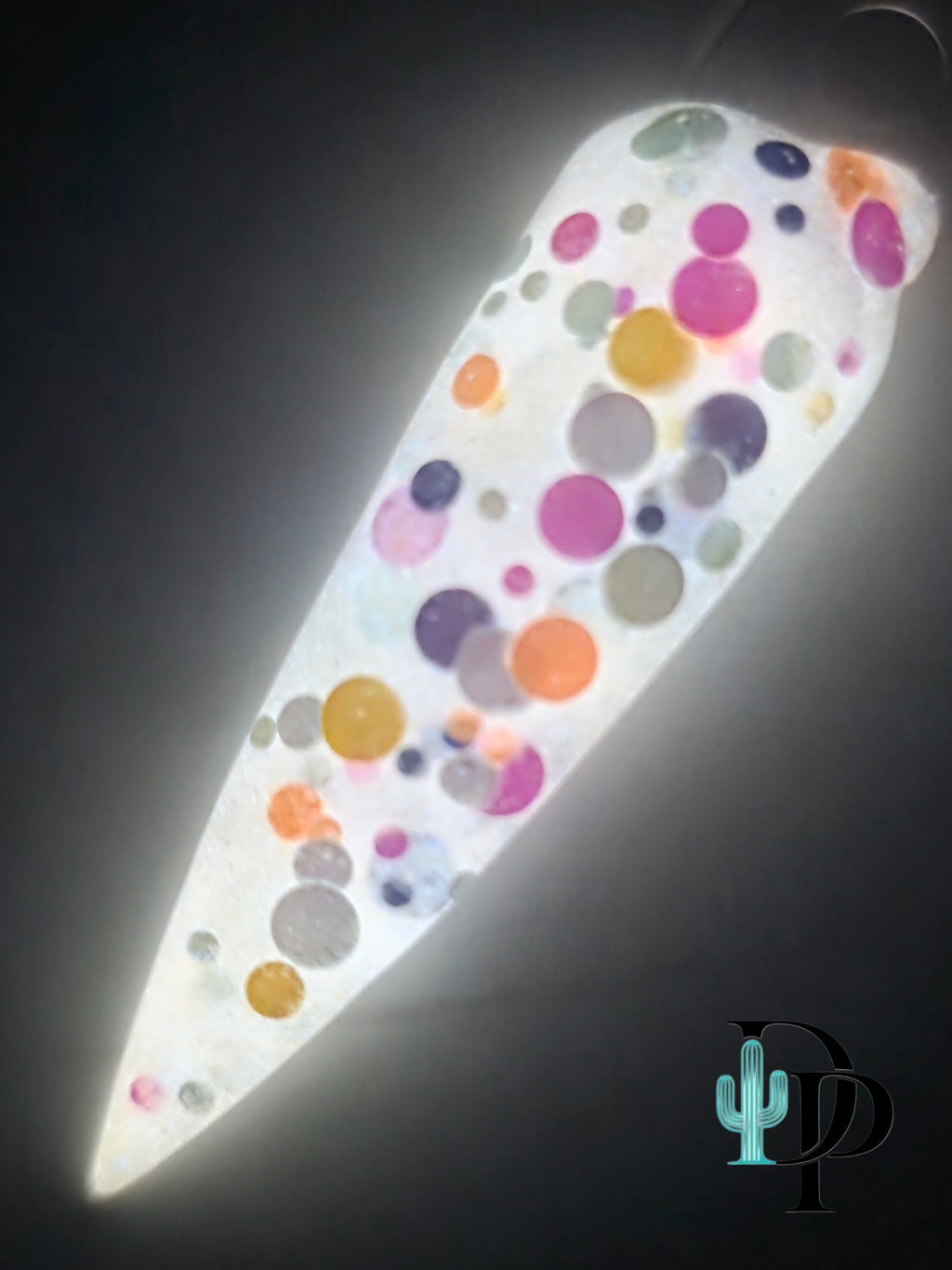 024 Glow Far